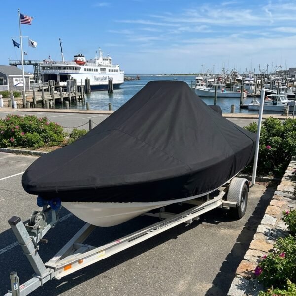 Boston Whaler 17 Eastover center console boat cover