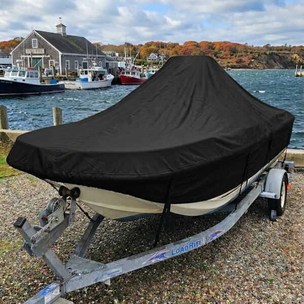 Boston Whaler 150 Montauk center console boat cover