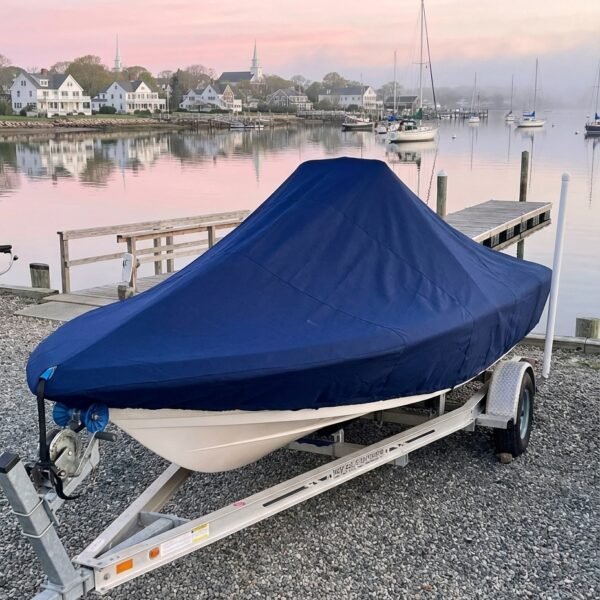 Boston Whaler 170 Montauk center console boat cover