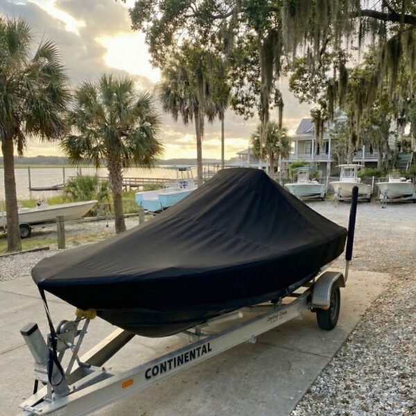 Tidewater 170 Adventure center console boat cover in black